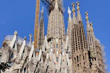 HISZPANIA Blanes- PARYŻ - Obóz młodzieżowy 14-18 lat. Wypoczynek + zwiedzanie. hotel Esplendid ***